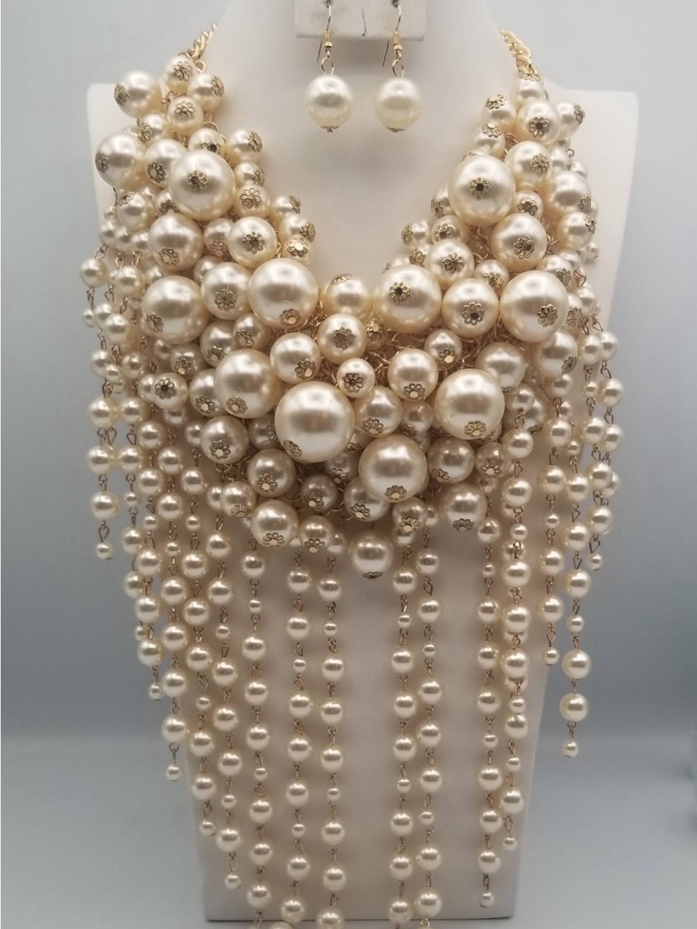 Statement Ivory Pearl Cascade Necklace and Earring Set - Unbranded